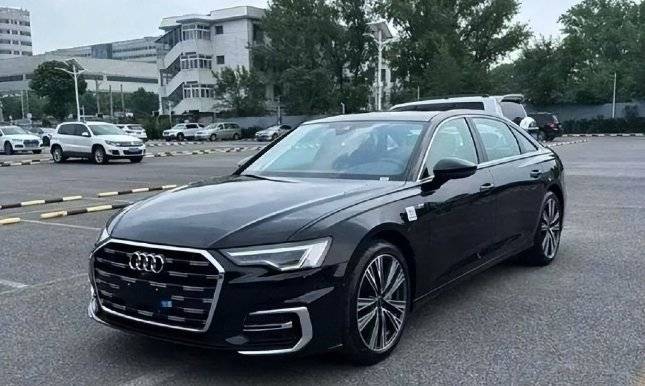 奥迪A6L被曝门锁批量故障！车主：锁车后一拉就开