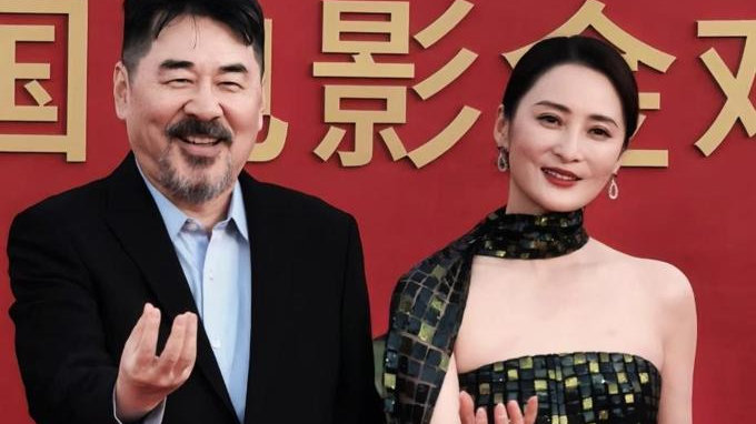 金鸡奖成了“照妖镜”，宋佳、易烊千玺拿奖后，谁破防算是照明白了