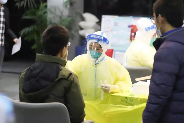 上海现奥密克戎感染者!被流调,别慌!沪重要提醒!通风!一米线!休闲区蓝鸢梦想 - Www.slyday.coM 上海现奥密克戎感染者!被流调,别慌!沪重要提醒!通风!一米线!休闲区蓝鸢梦想 - Www.slyday.coM