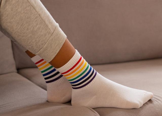 为什么穿袜子睡觉入睡更快,还能提高睡眠质量?