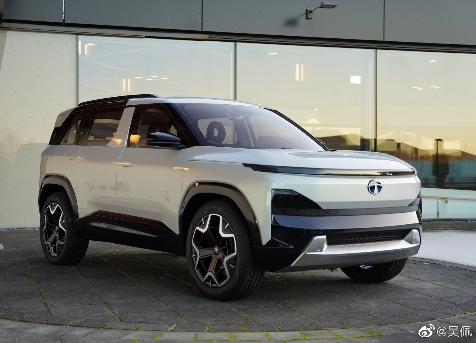 周三早！它叫塔塔Sierra.ev概念车，奇瑞没撸明白的设计……