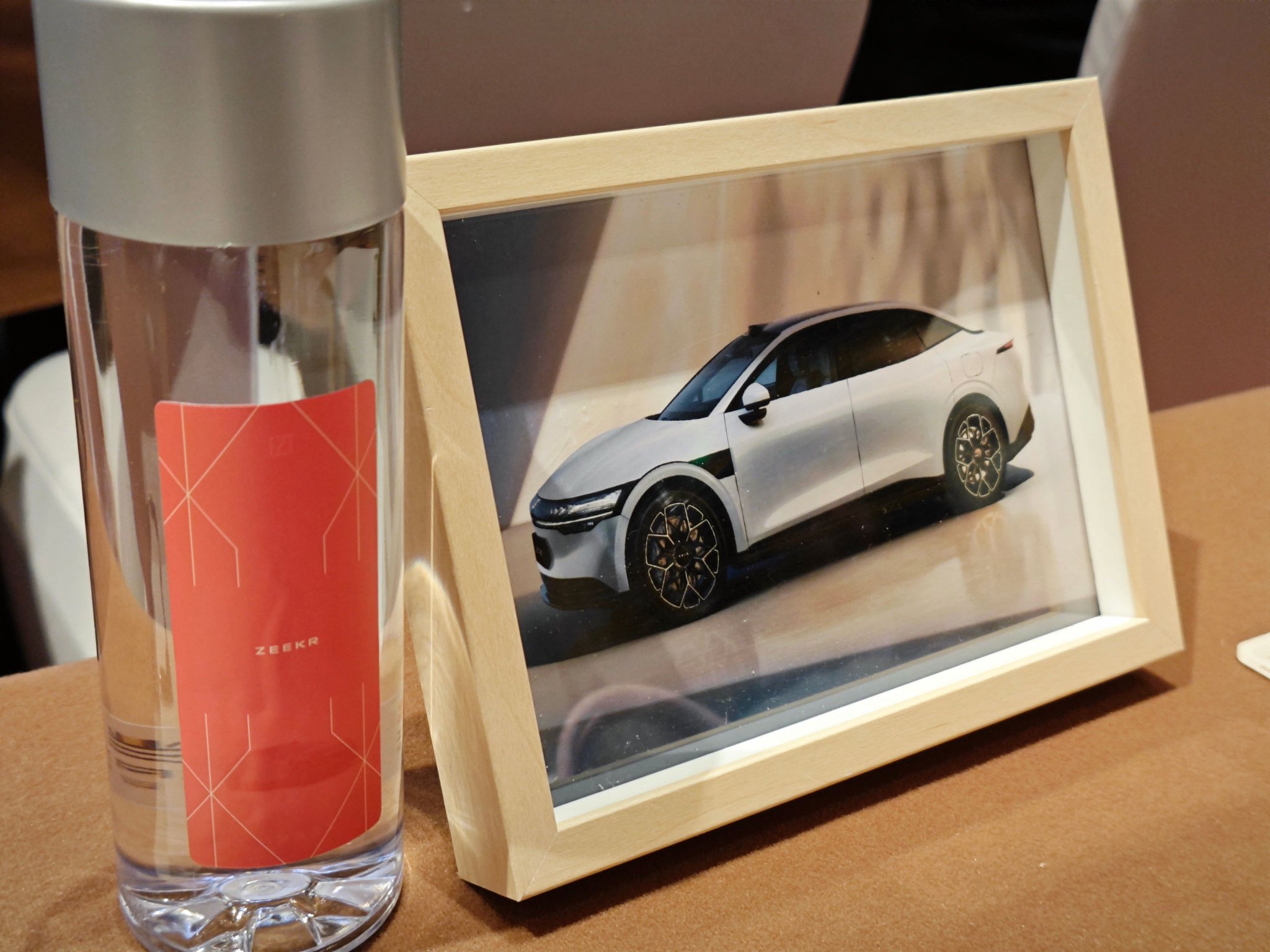 新王当立，这小词捅的我是当陈桥兵变看还是当武王伐纣看……