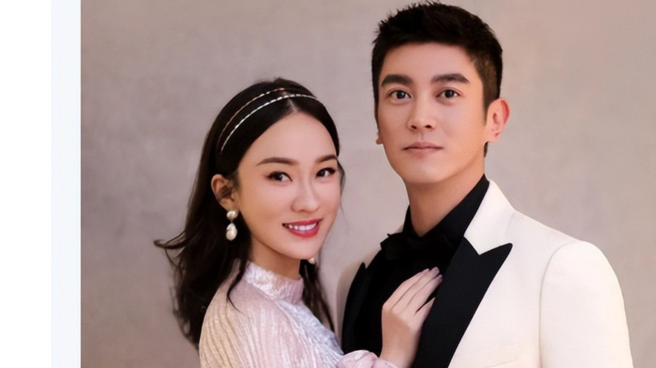 杜江父子体育场现身，儿子器宇不凡，感觉太温馨！