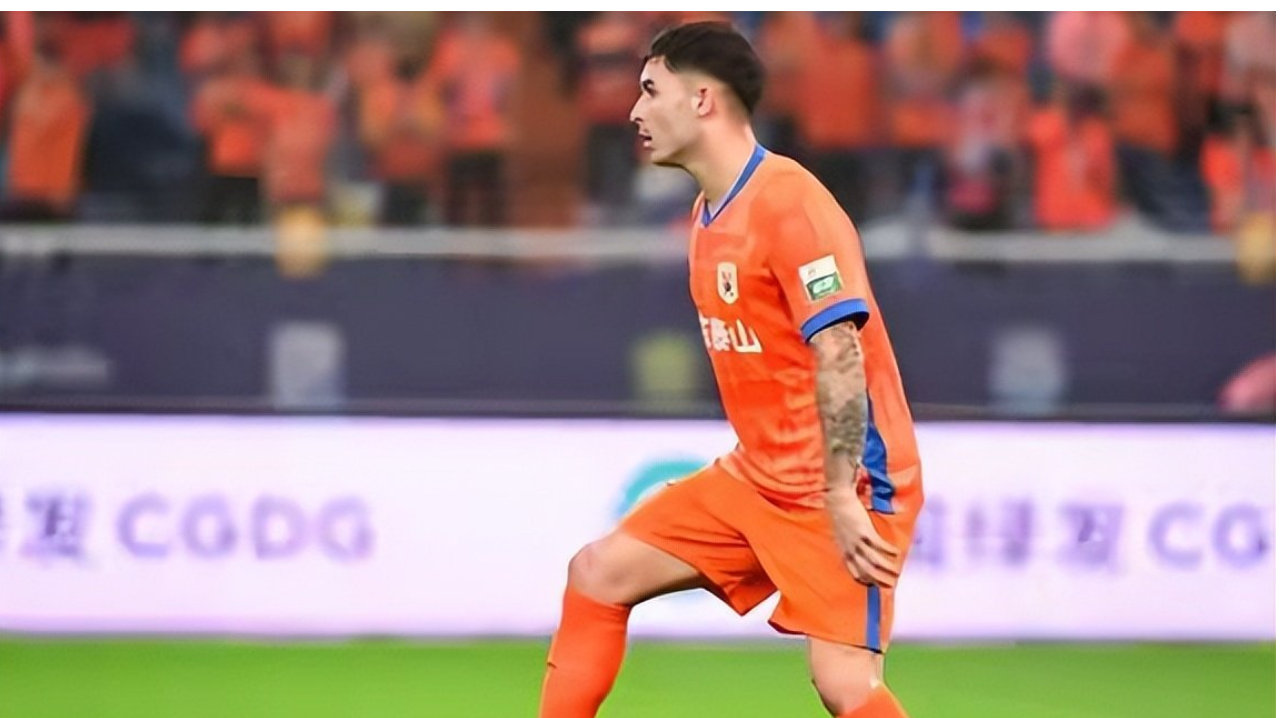 昔日西甲铁卫在新东家惨遭无视，泰山队及时止损，做了最明智决定