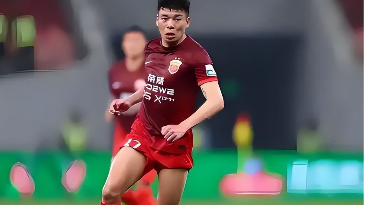 海港酝酿大换血，两大03后新星或被重点提拔，一人有望接班王燊超