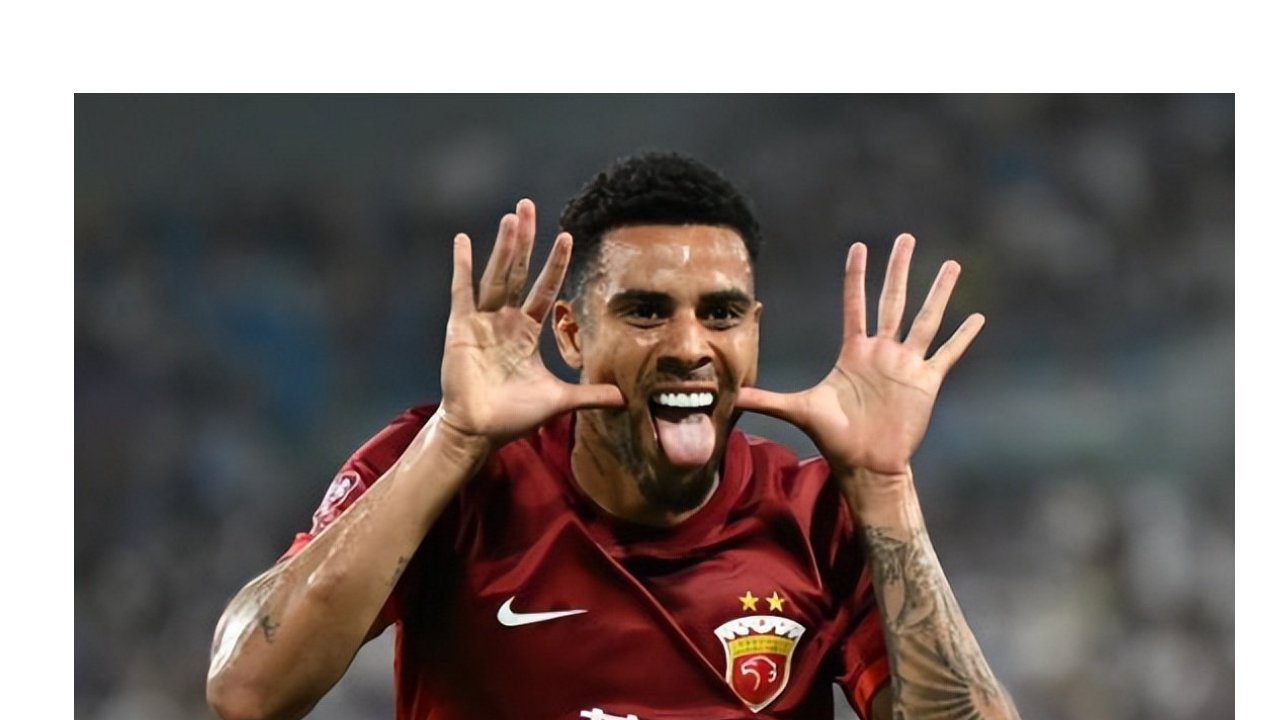 31岁巴西王牌惨遭海港弃用，却成中超转会香饽饽，引得两家劲旅哄抢