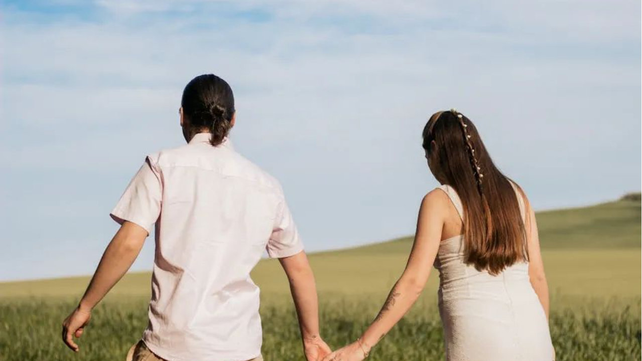 长大后才懂，父母不是超人，只是拼尽全力爱我们的普通人