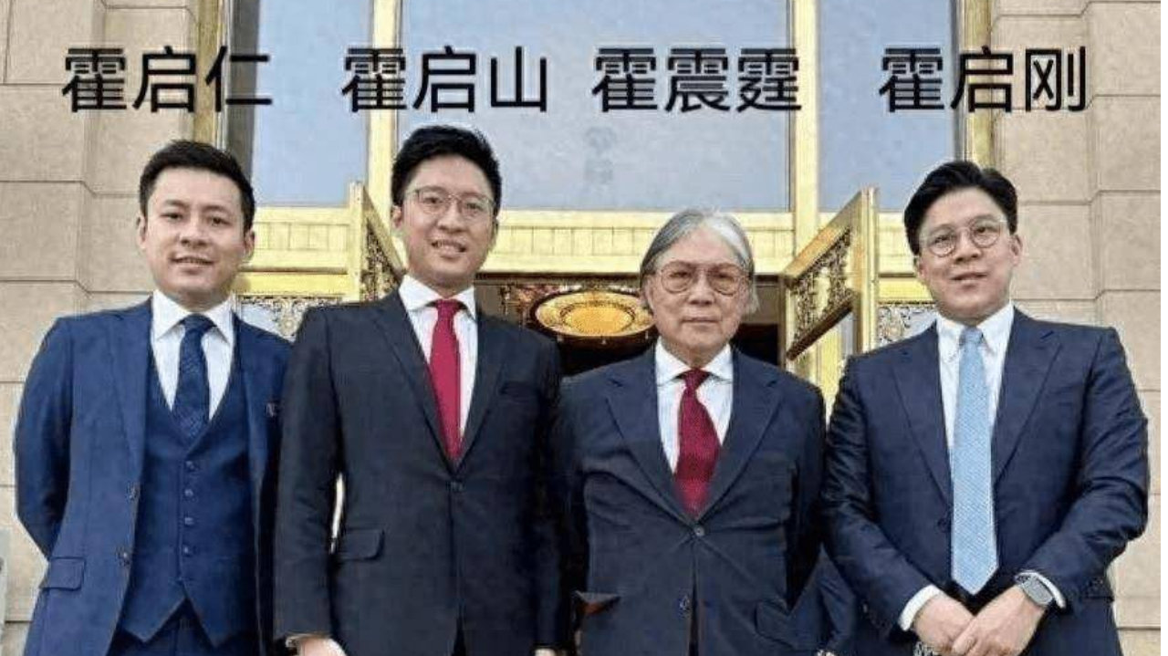 40岁霍启山追求25岁张雨霏，从陈若琳到张雨霏，他到底爱谁？