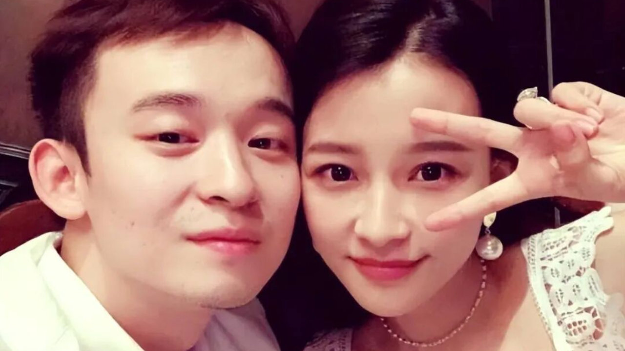 董子健孙怡“朋友”相称：一场温和的离婚叙事，如何重塑明星分手生态