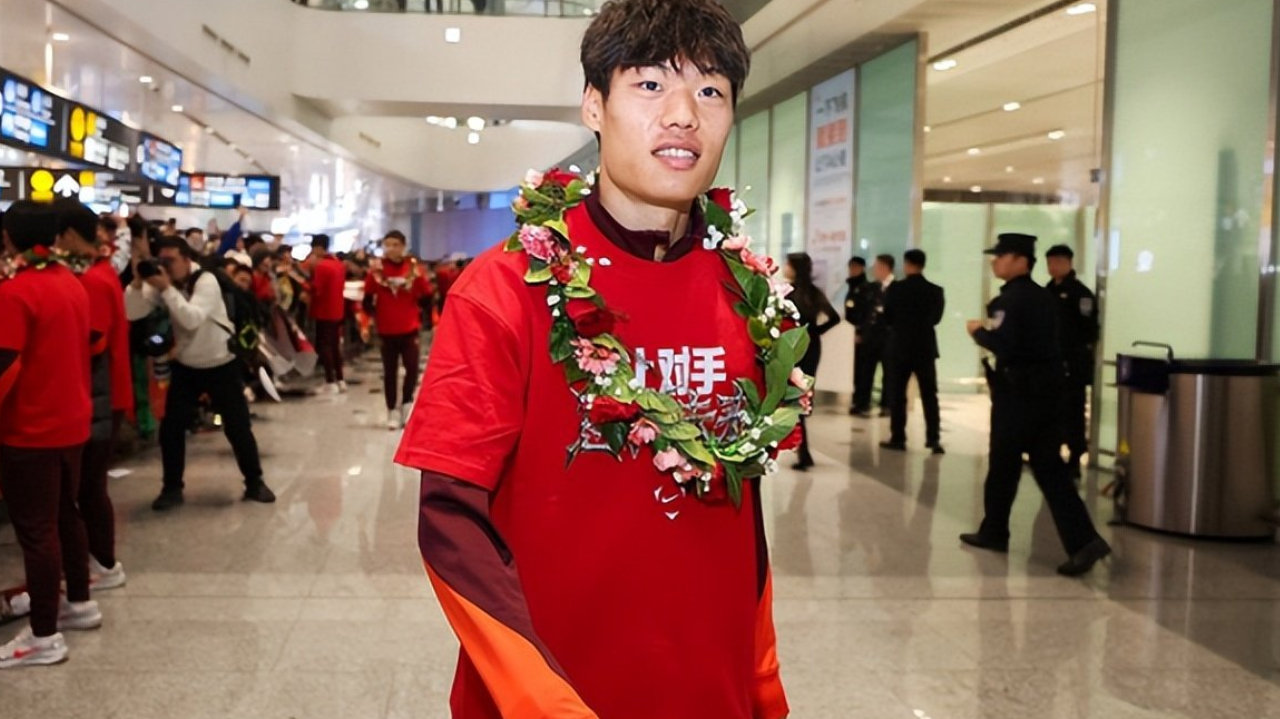 喜讯！山东泰山冬窗第一签来了，敲定20岁国足新星，亚洲杯一鸣惊人