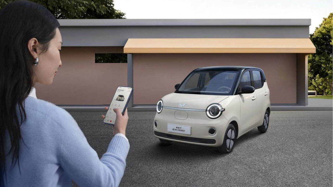 新四门，玩出趣！第五代宏光MINIEV上市，置换补贴价4.28万元起