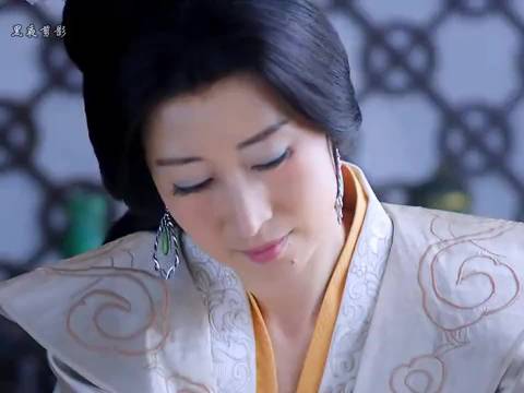 静妃没想到给梁帝做下推拿，却被他给甩出一道送命的问题