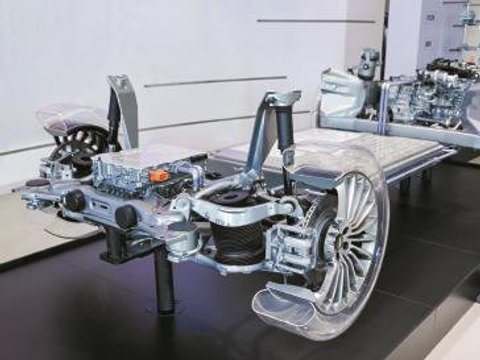 长城汽车发布　全球首个原生AI全动力平台“归元”