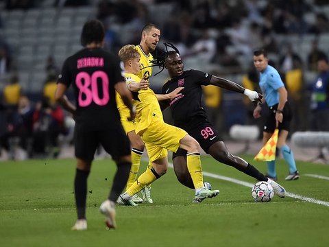 欧冠综述：大巴黎4-2！终结巴萨11连胜，利物浦4-3逆转，曼城5-1
