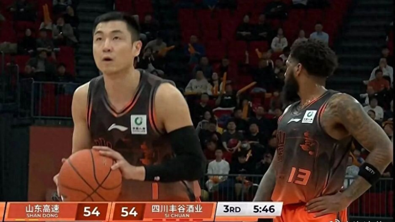 失望，全场仅得2分，在俱乐部都打不明白，但郭士强在国家队重用他