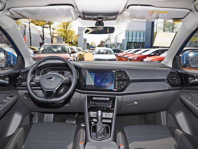 入手难度低,性价比还很高,这四款10-15万的合资SUV值得推荐