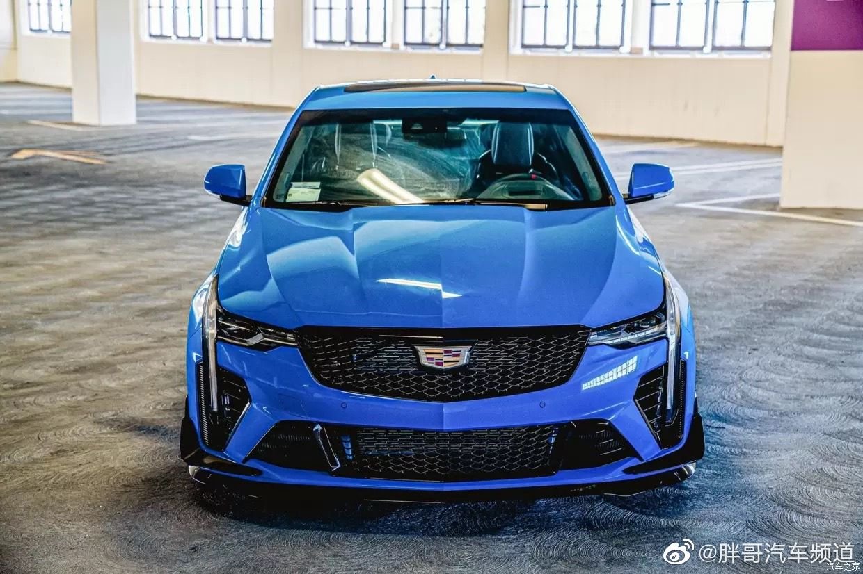 凯迪拉克明明一直在性能车和赛车领域表现不错……