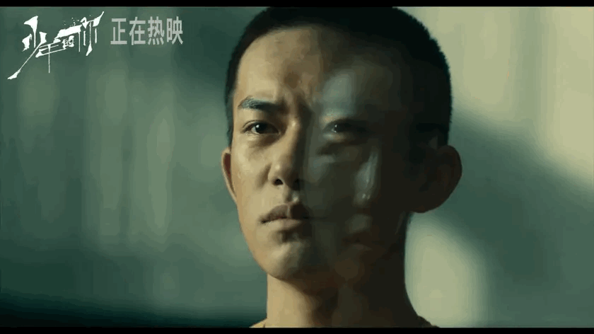 易烊千玺《少年的你》演技高光时刻,被探监时没有一句