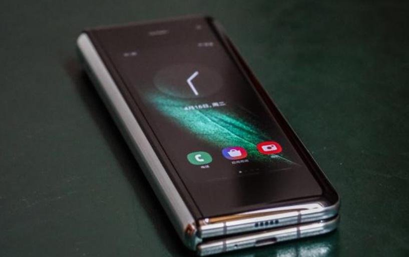 谷歌pixel fold折叠屏 4711-233a3003723b6e1dc9f104cf49694288.jpg