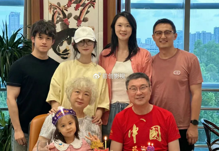 惠若琪妹妹大婚，妹夫长得像姐夫，4岁女儿当花童，全家都是学霸