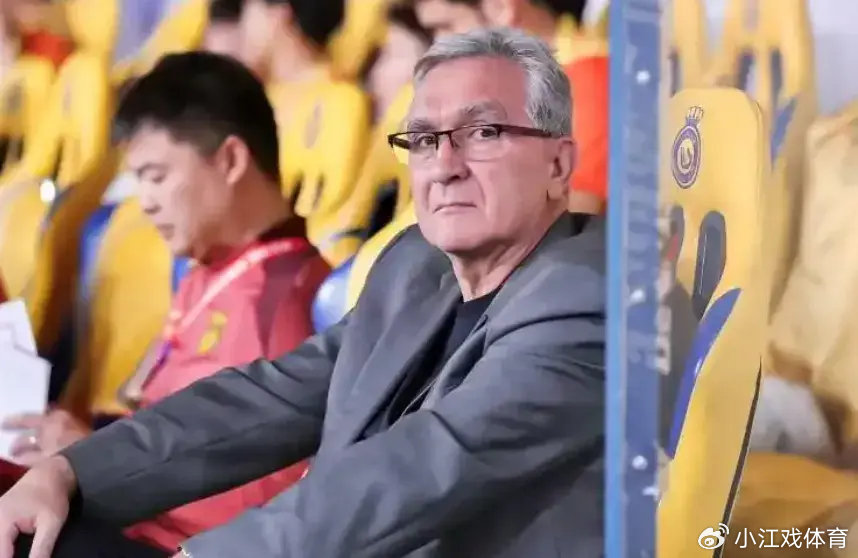 国足升级中场？3大归化或同时首发，蓉城队杨明洋难入选