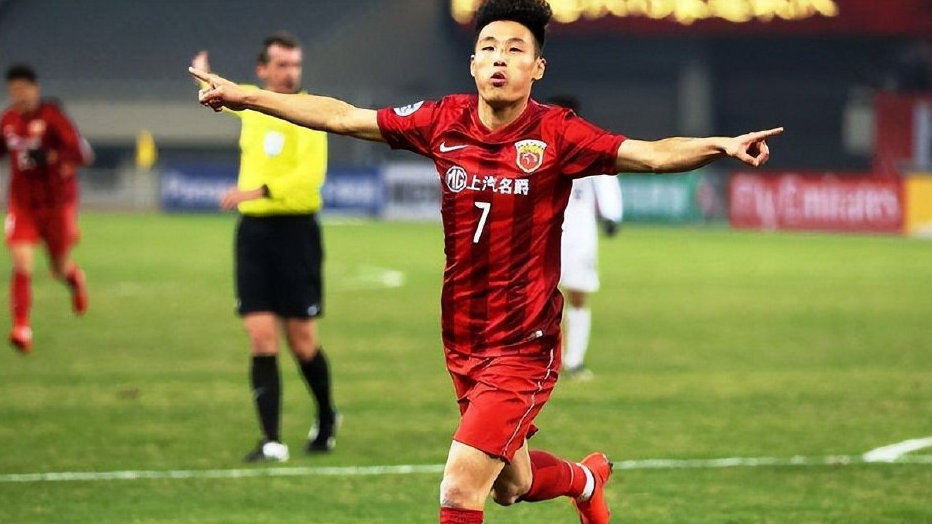 上海海港VS山东泰山：蒋光太坐镇，蒯纪闻+维塔尔领衔，武磊冲锋