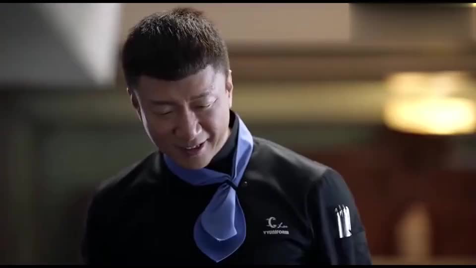 好先生:陆远不害臊的盯着江莱看,江莱都不好意思了