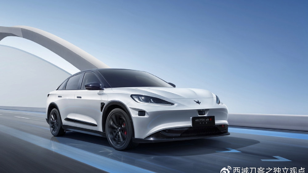 极狐汽车达尔文技术品牌发布，零自燃电池等三电系统全面升级