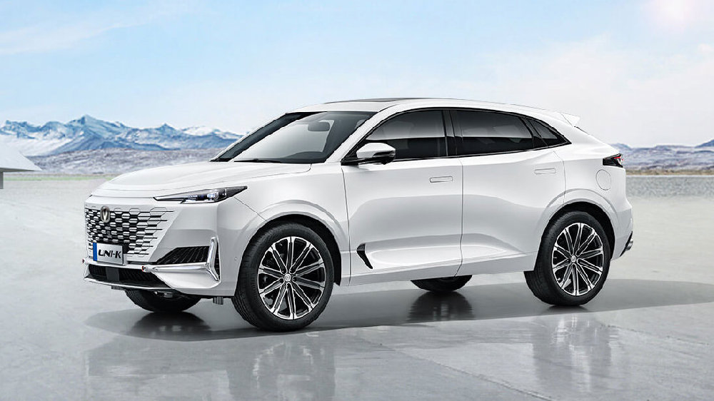 为何说手握15万预算买SUV，长安UNI-K比威兰达更值得选择？