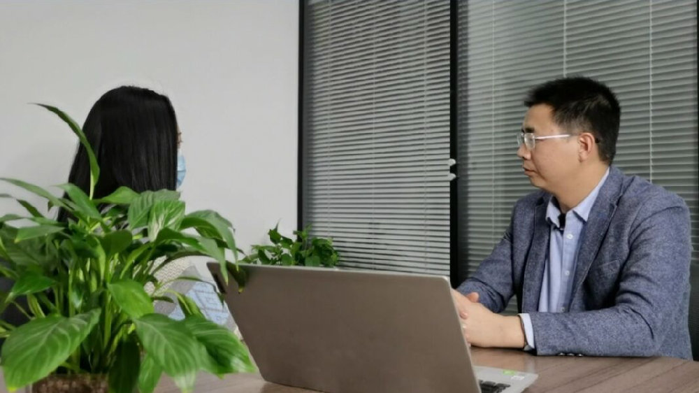 乡村爱情中宋晓峰的口吃属于这个类型