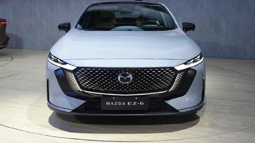 马自达“绝处逢生”？限时9.98万起，长超4米9，起步258马力