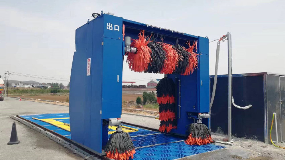 定制化清洗成趋势：新型柔性洗车臂全自动设备可适配各类车辆