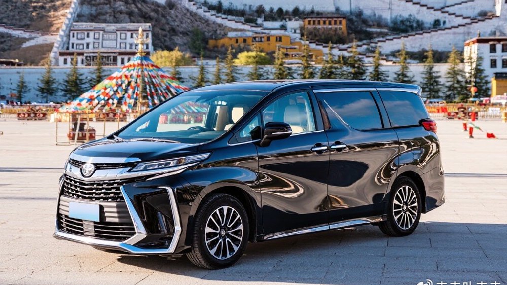 丰田埃尔法为什么烧机油