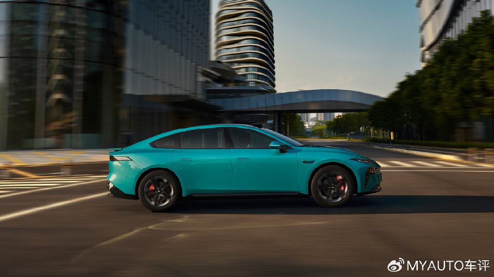 东风奕派eπ007+上市 续航扎实不焦虑