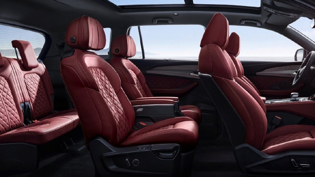 预售价50万元起!上汽奥迪Q6对比国产宝马X5你会买谁?