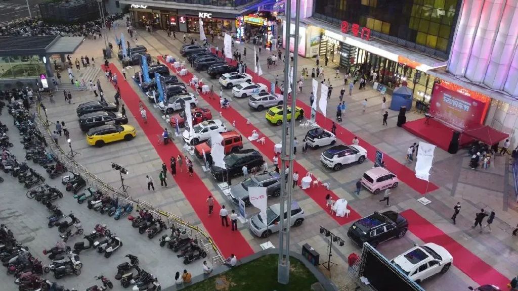 给TA最浪漫的礼物!这份七夕购车攻略快来查收~休闲区蓝鸢梦想 - Www.slyday.coM 给TA最浪漫的礼物!这份七夕购车攻略快来查收~休闲区蓝鸢梦想 - Www.slyday.coM