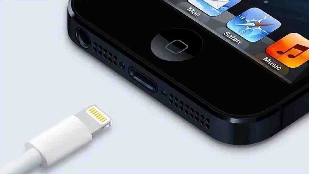 iPhone14仅支持35W充电,为何苹果还不上快充?休闲区蓝鸢梦想 - Www.slyday.coM iPhone14仅支持35W充电,为何苹果还不上快充?休闲区蓝鸢梦想 - Www.slyday.coM