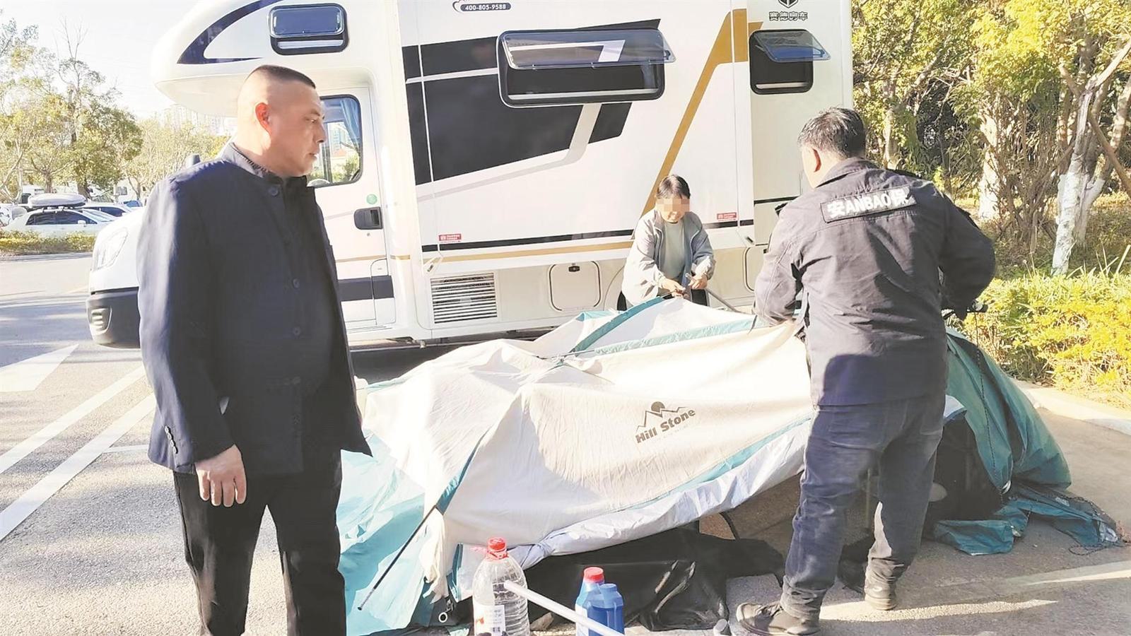 柔性劝导难解“共享矛盾”