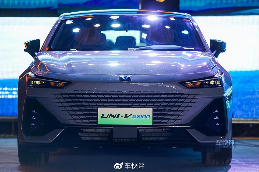 买插混车新选择:长安iDD两款新车河南上市,空间动力是亮点