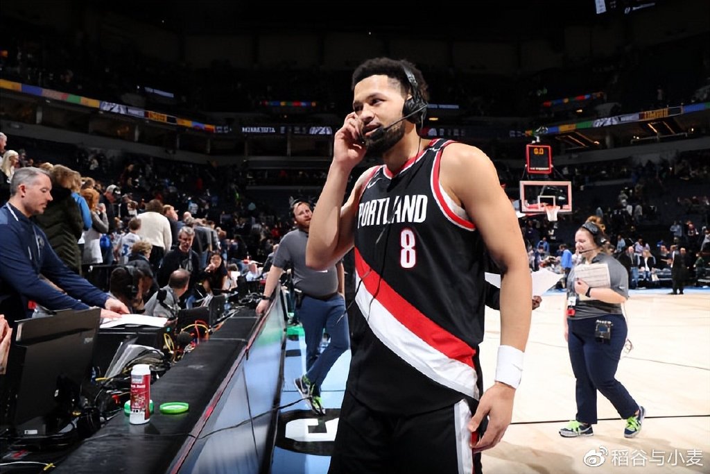 这是临时工？开拓者刚刚用短合同签下的后场球员有点水平？-我是临时工