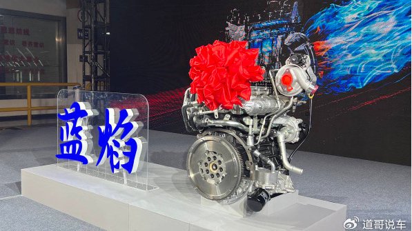 锁定明年Q1 “小猛禽”再进化，江铃大道2.5T柴油版重塑传统价值