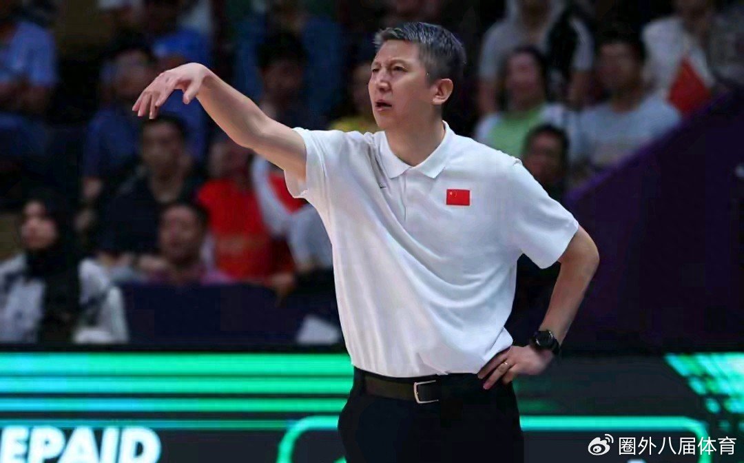 郭士强现场看他砍17+10+4帽！这小伙不进国家队，真说不过去了