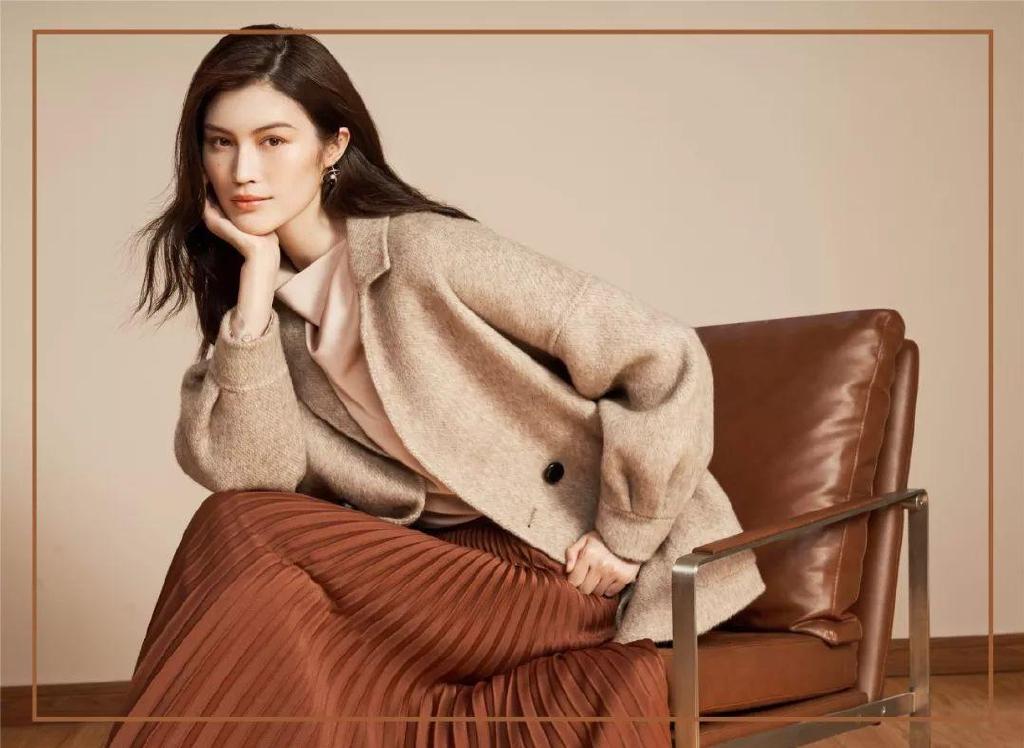 这几种颜色也太好看了吧！秋冬穿搭正合适，温柔又气质休闲区蓝鸢梦想 - Www.slyday.coM