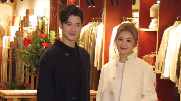 阿Sa和泰国演员马里奥·毛瑞尔同框，自曝垫资写剧本