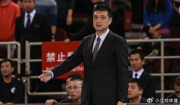 CBA冠军教头即将下课！遭助教抢走战术板，北控队陷入困境