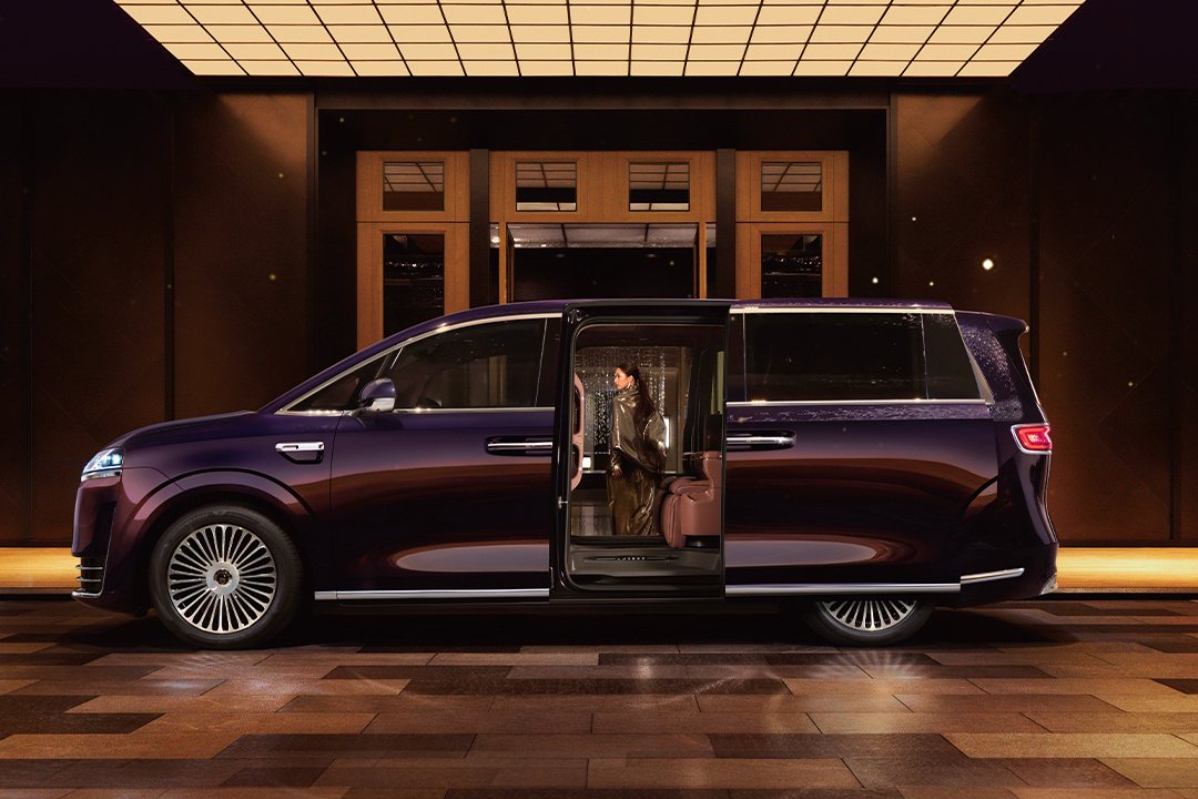 智界V9内饰公布了，觉得如何？