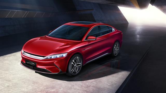 比亚迪刀片电池:抹掉“燃”的问题,顺带可能解决价格问题