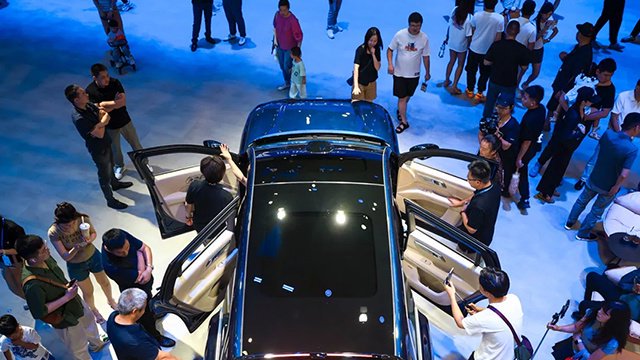 【汽车人】屡创新高的大定数，身陷困局的经销商，到底哪个是真的？