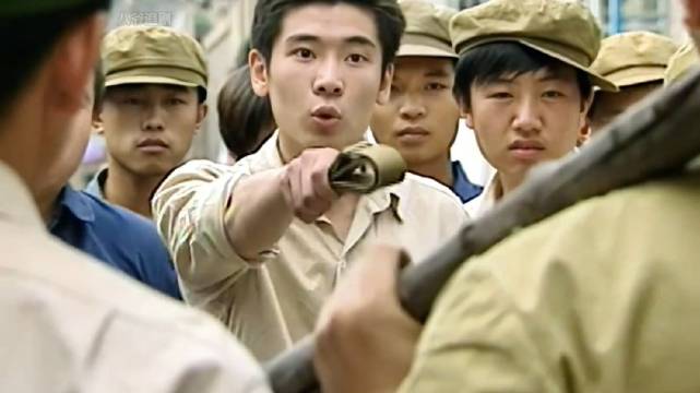 司令员的儿子有多嚣张？