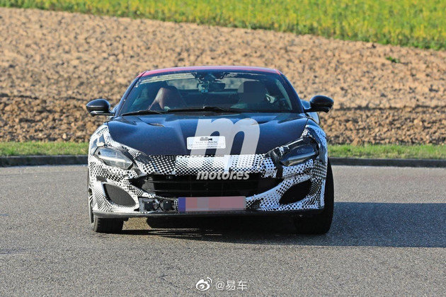 前脸小改款 2021款法拉利Portofino路试谍照